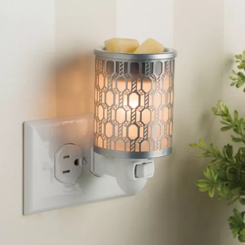 Silver Piligree Pluggable Melts Warmer